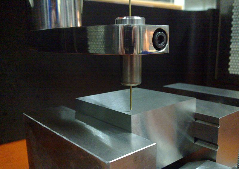 Images Learn/26_WC_1994_Qw5646_Small_hole_drilling_EDM_machine.jpg